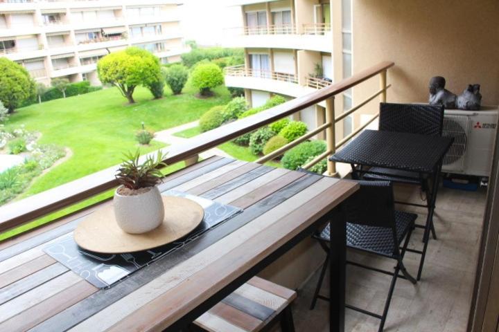 Studio Bord De Mer Cannes Extérieur photo